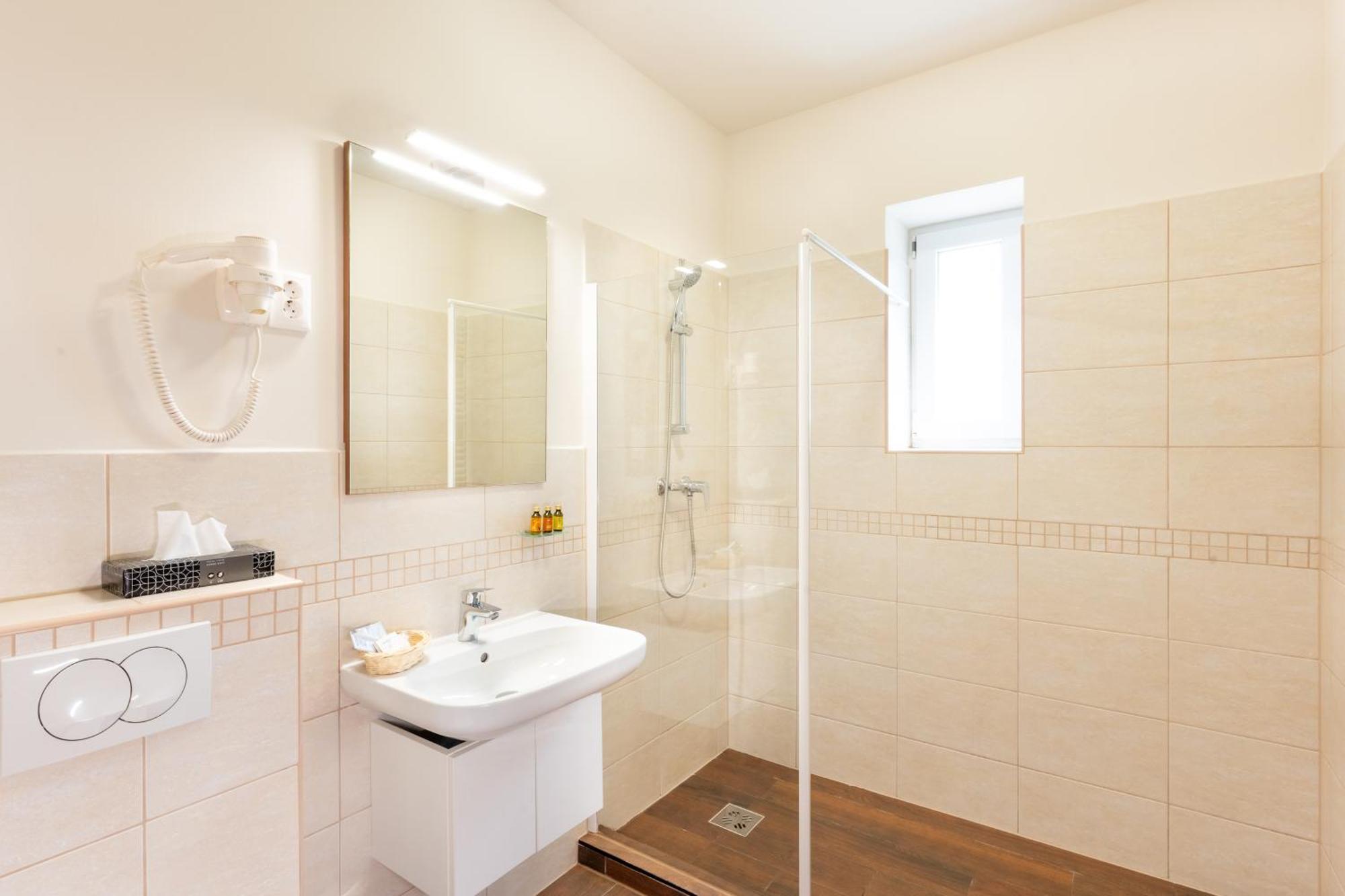 B&B Lajta Park Mosonmagyaróvár Esterno foto