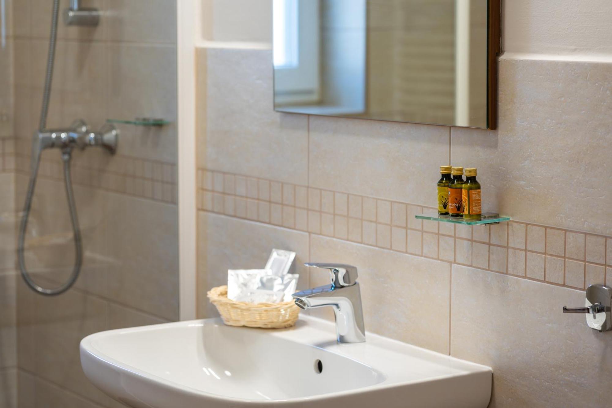 B&B Lajta Park Mosonmagyaróvár Esterno foto